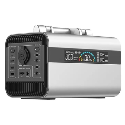 110V / 220V Input Output 600wh Pembangkit Listrik Portabel Dengan Tenaga Surya Dan Cahaya 4w